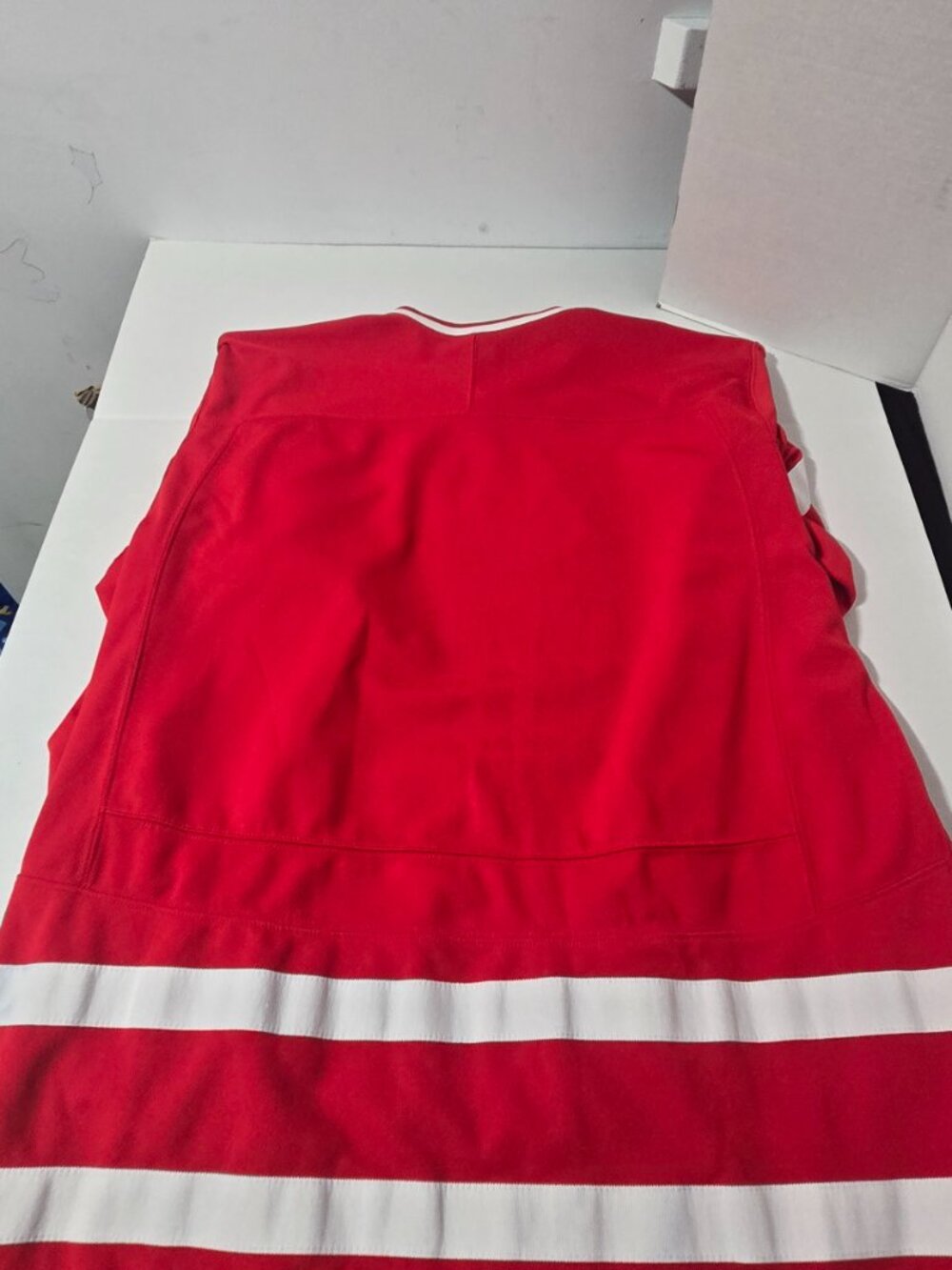 🇨🇦 Team Canada Vancouver 2010 Olympic Hockey Jersey – Men’s Large - Picture 16 of 16